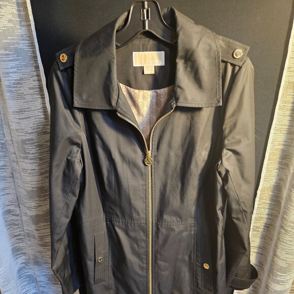 Immaculate Michael Kors Women's Rain Jacket Size Medium - Picture 1 of 7